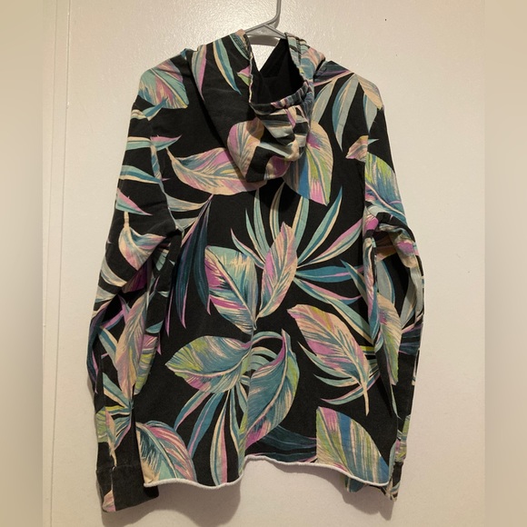 Worn Womens Sweatshirt Torrid Size 1 Torrid Active Balletcore Whimsigoth Sweater - Picture 2 of 6